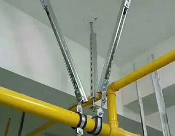 闸阀支撑架的质量要求。价格决定了东洲抗震支撑框架的质量。